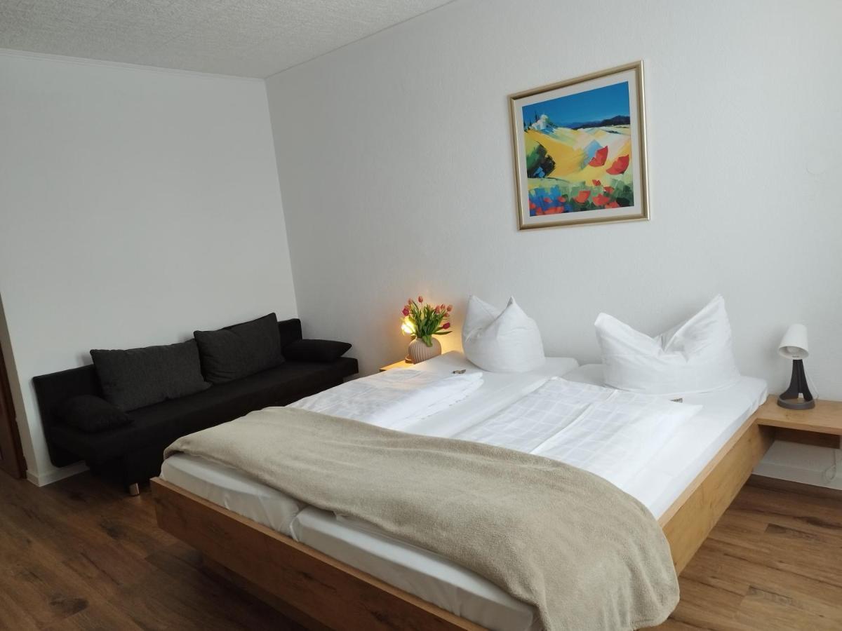 Hotel Sonnenkeller Neu-Ulm Bagian luar foto